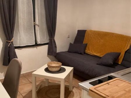 studio rdc 19 m 2 quartier tranquille