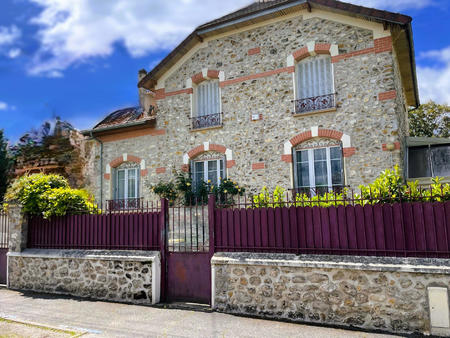 vente maison à vaires-sur-marne (77360) : à vendre / 170m² vaires-sur-marne