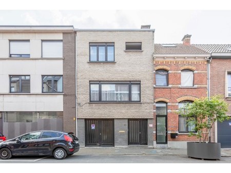 huis te koop in sint-niklaas met 2 slaapkamers