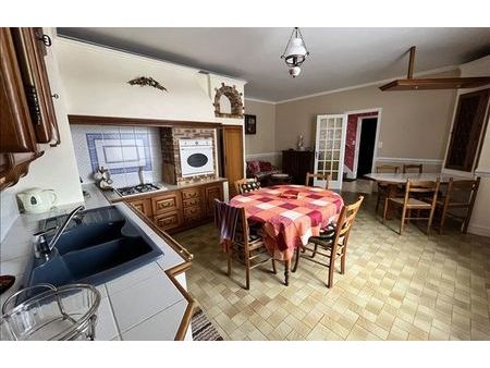 vente maison 4 pièces 137 m² le faouët (56320)