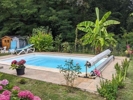 belle contemporaine de 2020 en parfait etat avec jardin et piscine - secteur blayais - ber