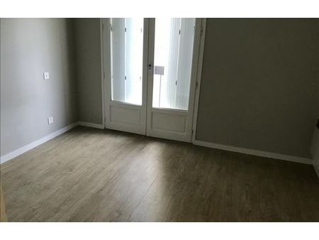 vente appartement 4 pièces 80 m² auch (32000)