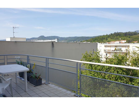 location appartement 4 pièces 93 m² clermont-ferrand (63100)