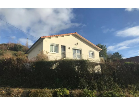 vente maison 5 pièces 98 m² soyaux (16800)