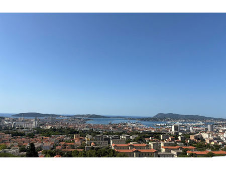 location maison 4 pièces 105 m² toulon (83000)