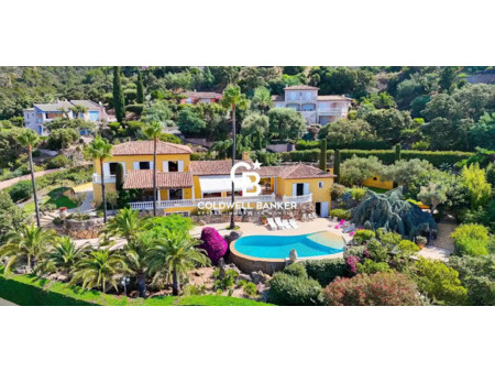 villa avec piscine saint-raphael (83)