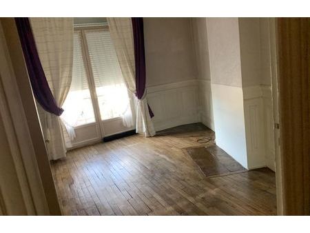 location appartement 3 pièces 64 m² aurillac (15000)