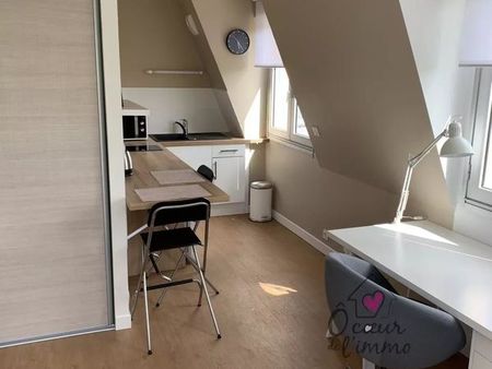 studio 1 pièce 28 m²