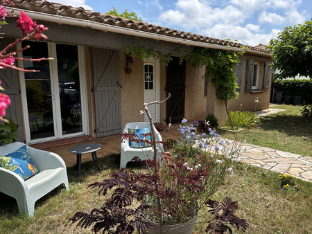 maison de plain-pied  jardin et garage à carcassonne