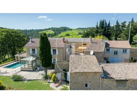 vente maison 20 pièces 415 m²