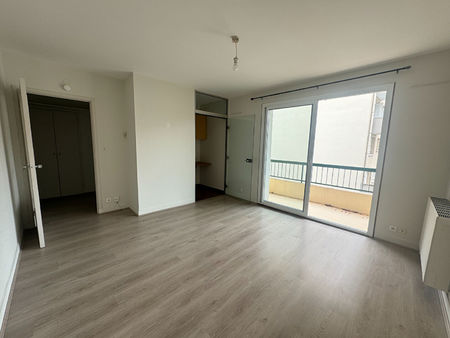 appartement t1bis crampel avec parking