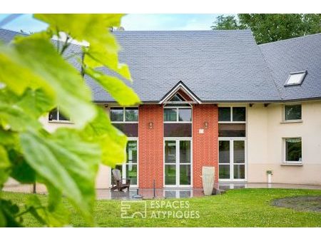 maison d'architecte familiale en coeur de village