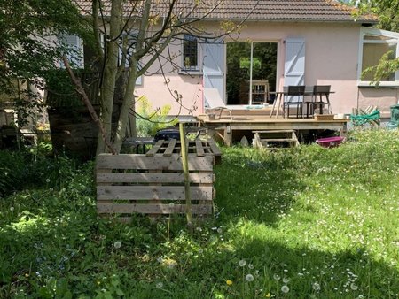 vente maison traditionnelle 5 pièces de 81 m² à caen (14000)