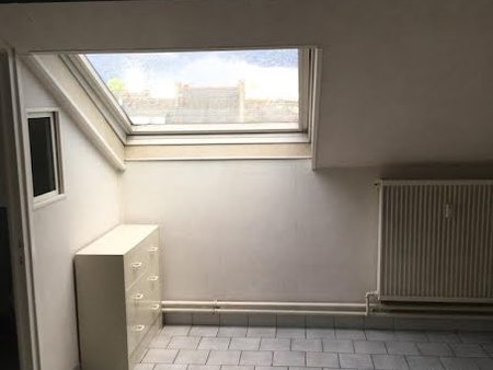 location appartement 1 pièce 23 m²