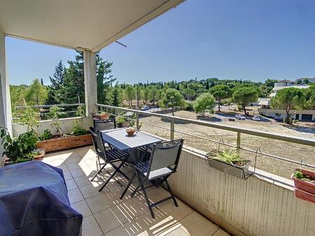 appartement t3 de 61m2 - belle terrasse avec vue dégagée