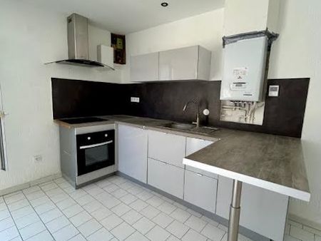 location appartement 3 pièces 61 m²