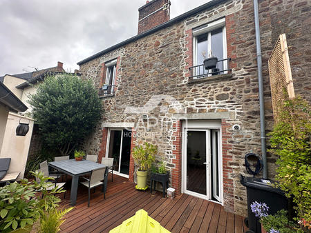 vente maison à fougères (35300) : à vendre / 95m² fougères