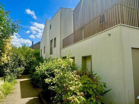 appartement/ maison de standing dans résidence récente