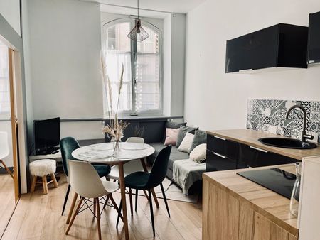 vous cherchez à investir dans l'immobilier ? rendement locatif maison 5ch + 3 studio