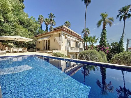 magnifique villa avec vue mer proche des plages