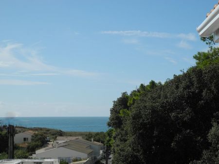 a louer appartement avec cours vue sur mer