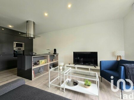 vente appartement 2 pièces de 53 m² à la rivière