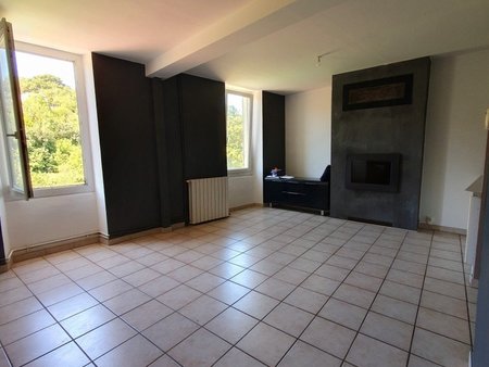 vente appartement 5 pièces de 99 m² à bédarieux (34600)