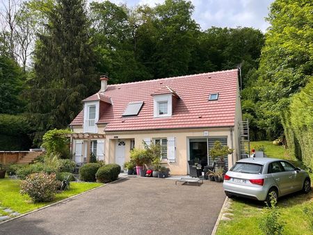 maison contemporaine de 140 m2  5 chambres – terrain paysagé sans vis-à-vis de 1270 m² clo