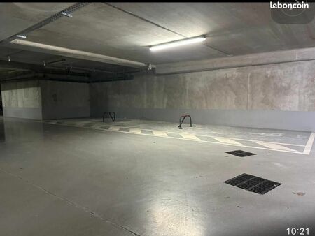 parking auto moto securise rue rouxel