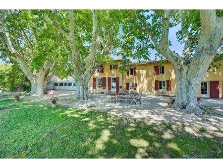 maison de luxe à vendre dans le quartier ecarts