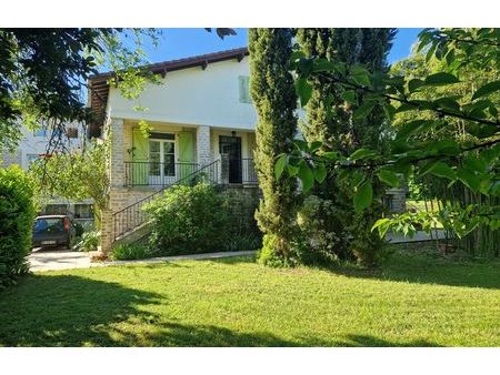 vente maison 10 pièces 180 m² caussade (82300)