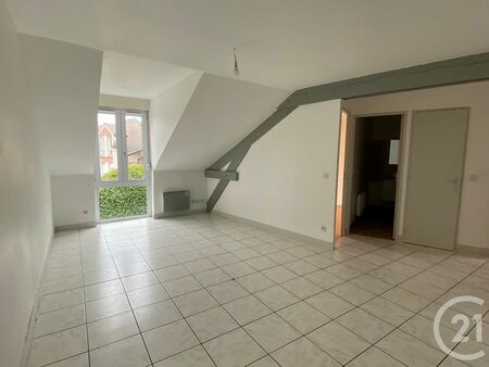 appartement f3 à louer - 3 pièces - 48 m2 - chateauneuf sur loire - 45 - centre