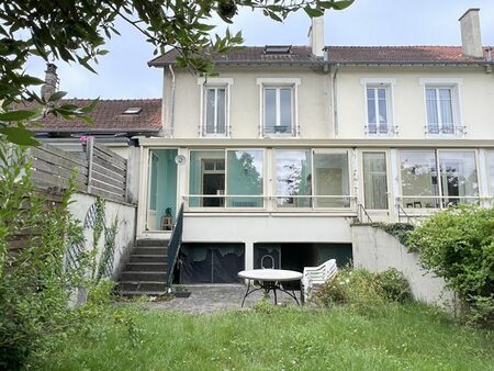 vente maison 8 pièces 112 m²