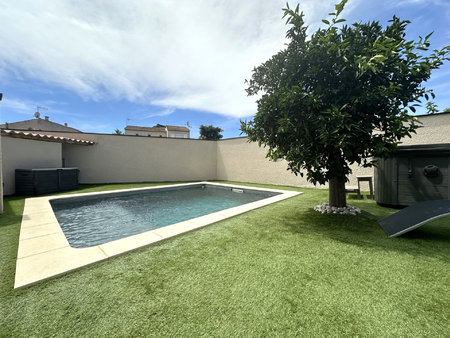 superbe villa 4 chambres avec jardin et piscine