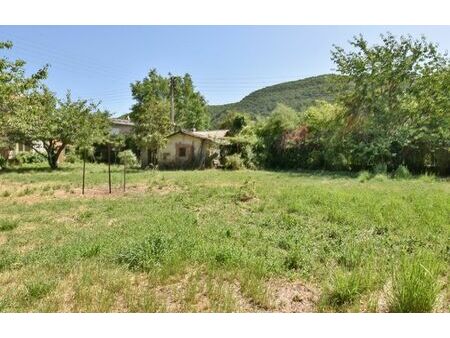 vente terrain 518 m² digne-les-bains (04000)