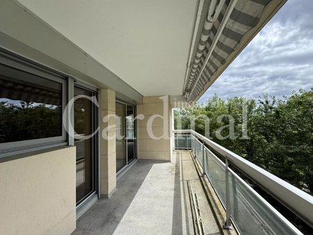 exclusivité! appartement dernier etage harmonie ouest