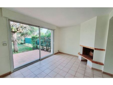 location maison  94 m² t-4 à albi  890 €