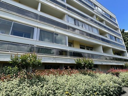 vente appartement 2 pièces de 65 m² à lormont (33310)