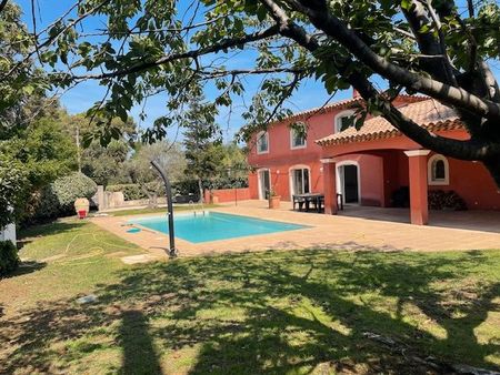 carqueiranne  villa 160 m² sur 1200 m² avec piscine