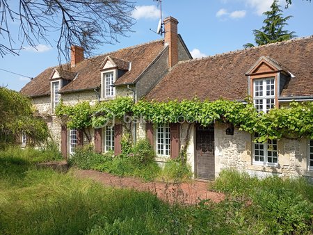 maison de 316 m² à chilleurs-aux-bois