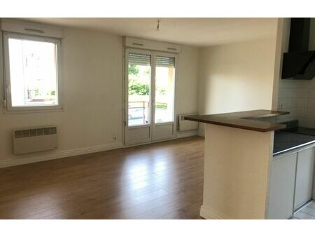 location appartement 3 pièces 60 m² le mans (72000)