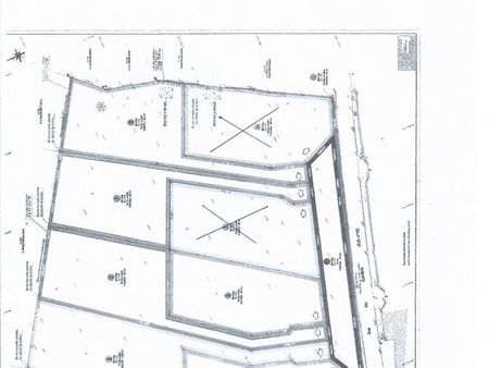 terrain constructible de 881 m2