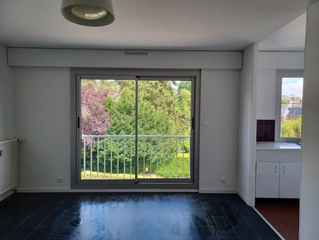 location appartement 1 pièce 35 m²