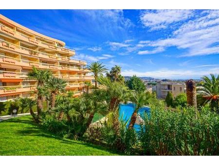 toit terrasse - vue mer - dernier etage - garage et cave