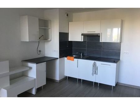 location appartement 2 pièces 41 m² marseille 3 (13003)