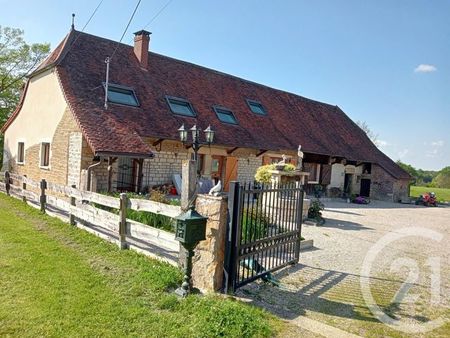 maison à vendre - 5 pièces - 188 m2 - savigny en revermont - 71 - bourgogne