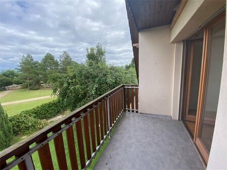 village-neuf - f2 meublé de 44 m² avec balcon