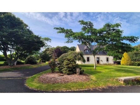 maison de luxe à vendre à gouesnach