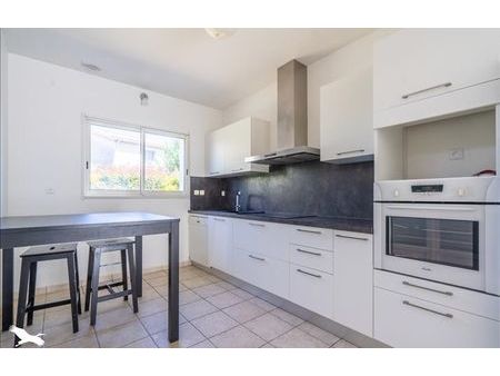 vente maison 3 pièces 78 m² cenon (33150)