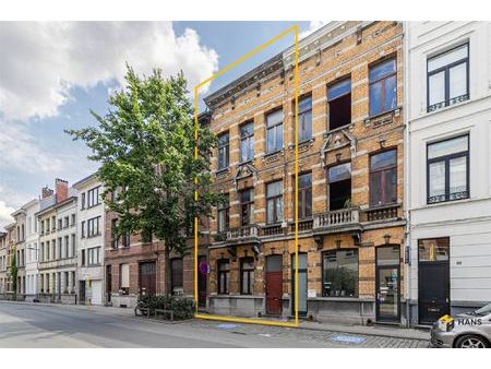 huis te koop in berchem met 9 slaapkamers